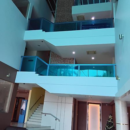 D'Merlion Hotel Pembunuh Exterior foto